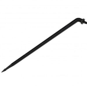 Must metallist maapinna nael, ideaalne aiatöödeks ja maapinna kindlustamiseks, vastupidav ja usaldusväärne.